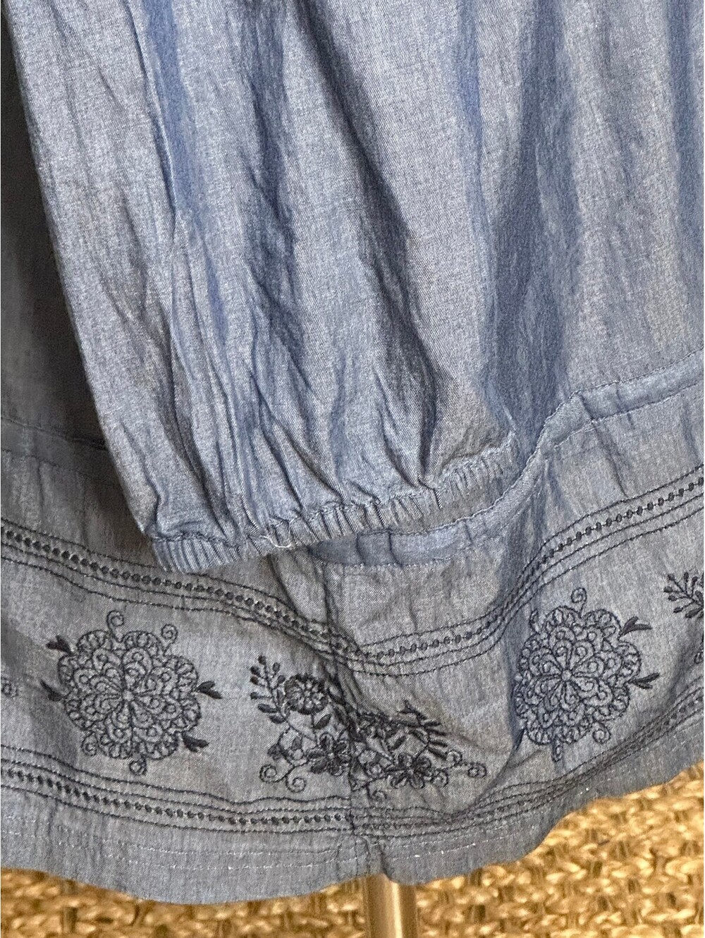 Old Navy chambray off-shoulder floral embroidered button-front tunic dress 20 - Picture 5 of 9